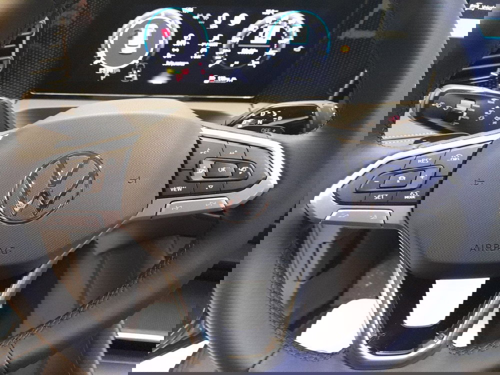 Volkswagen Tiguan nuova a Bologna (11)