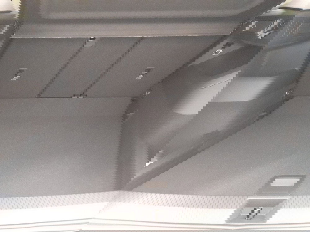 Volkswagen Tiguan nuova a Bologna (17)