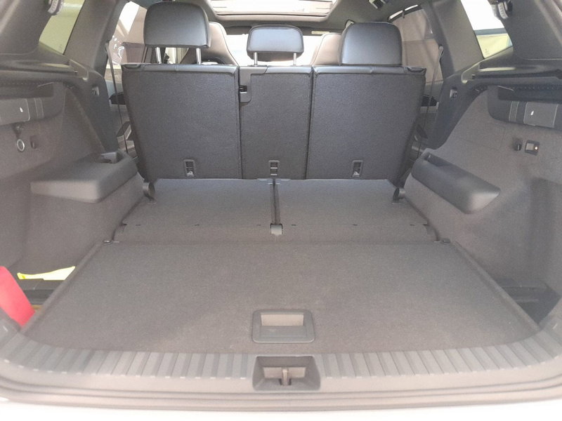 Volkswagen Tayron nuova a Bologna (18)