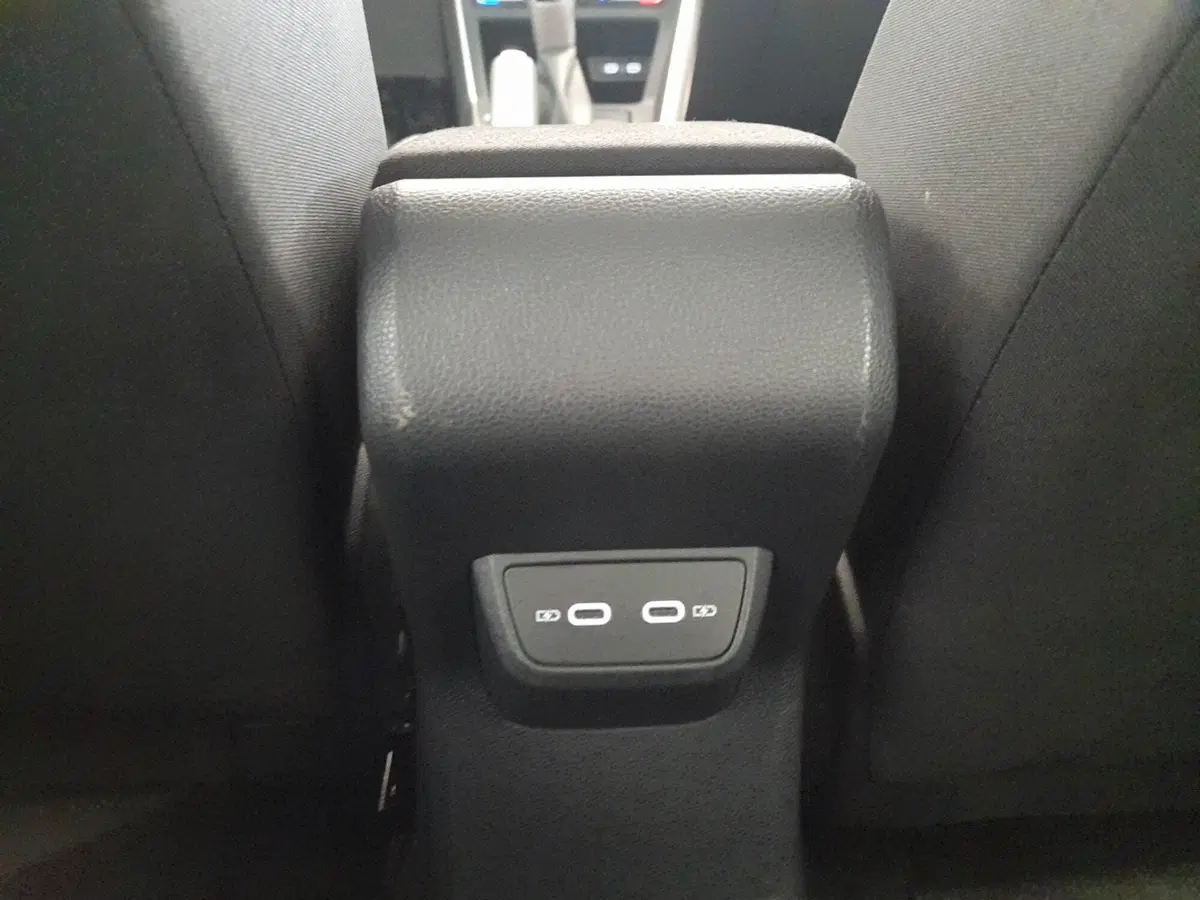 Volkswagen Taigo usata a Bologna (16)