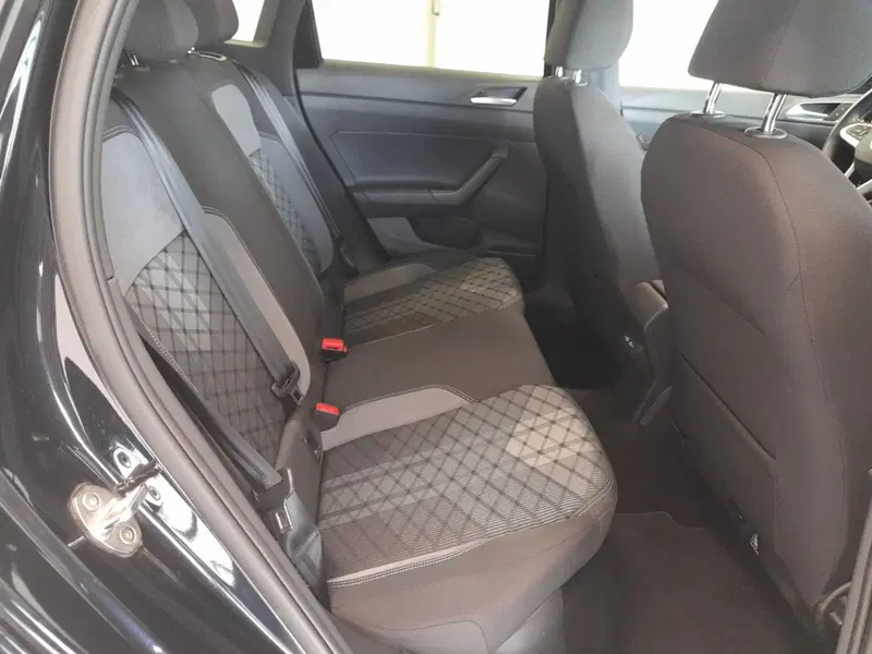 Volkswagen Taigo usata a Bologna (19)