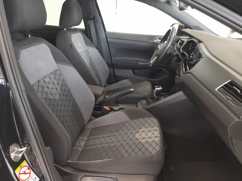 Volkswagen Taigo usata a Bologna (20)