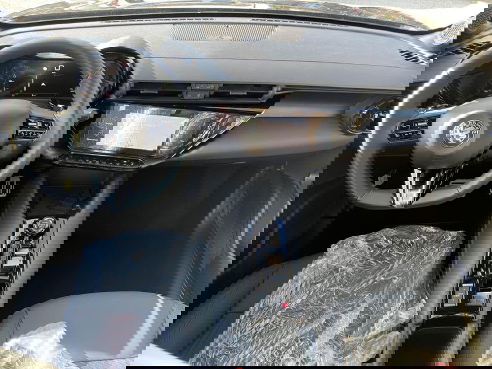 Alfa Romeo Junior nuova a Cuneo (7)