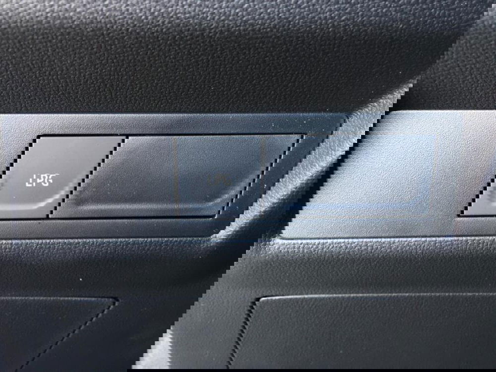 Renault Captur nuova a Cuneo (19)