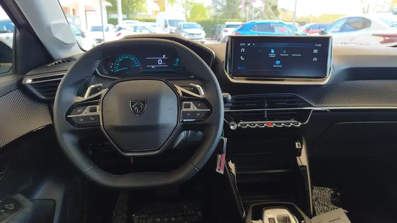 Peugeot 208 nuova a Firenze (20)