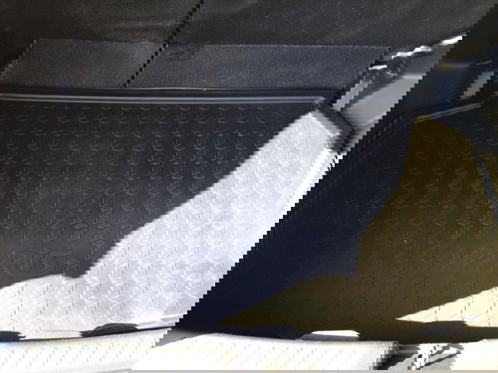 Toyota Yaris usata a Genova (8)