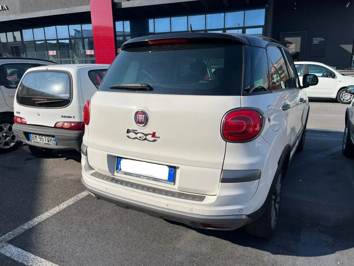 Fiat 500L usata a Lucca (4)