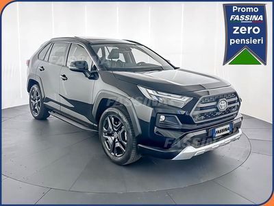 Toyota Rav4 vvt-ie h Adventure awd-i 222cv e-cvt del 2022 usata a Milano