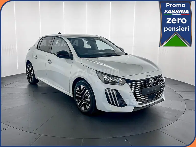 Peugeot 208 nuova a Milano