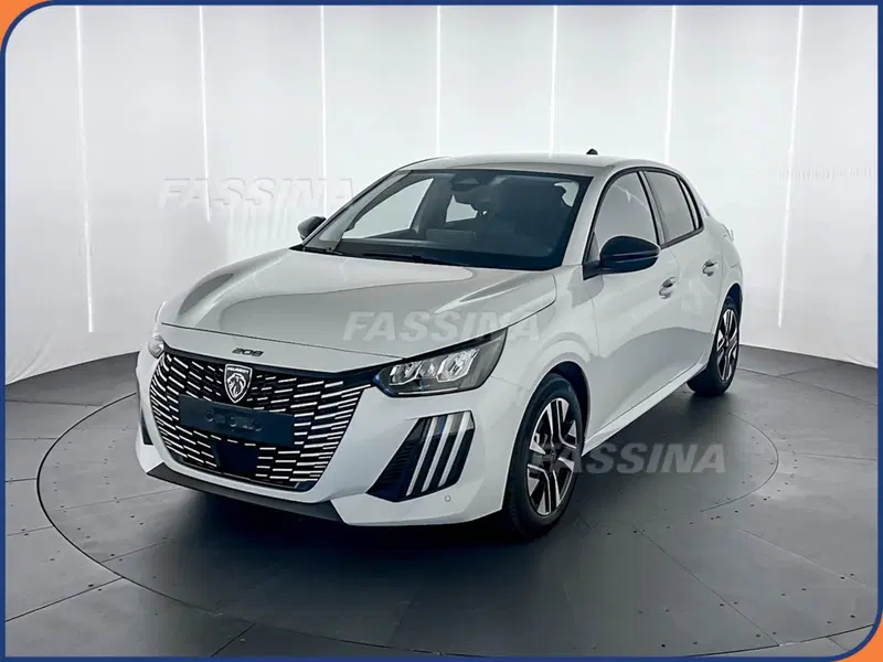 Peugeot 208 nuova a Milano (3)