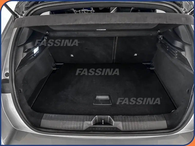 Opel Astra usata a Milano (11)