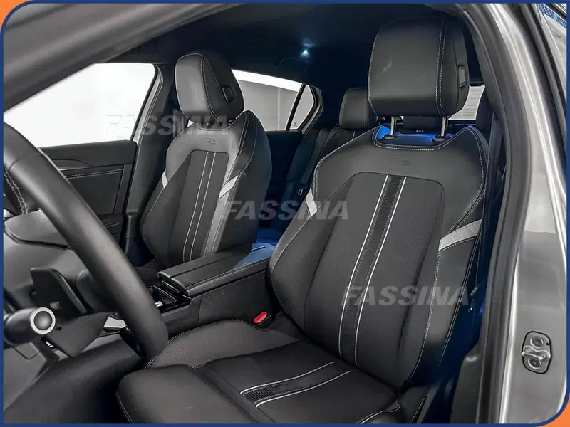 Opel Astra usata a Milano (8)