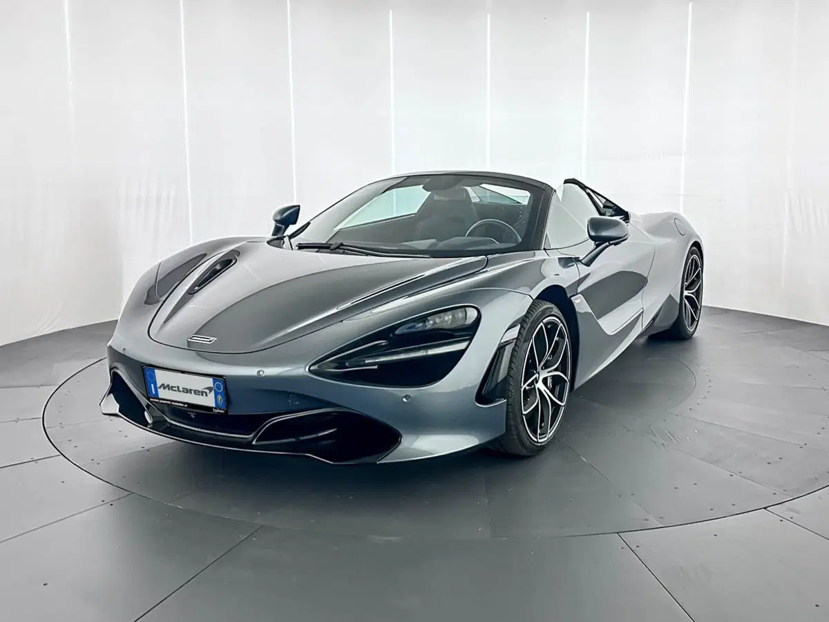 McLaren 720S Cabrio usata a Milano (3)