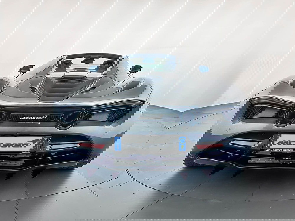 McLaren 720S Cabrio usata a Milano (7)