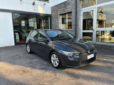 Volkswagen Golf 1.0 TSI EVO Life del 2021 usata a Barlassina