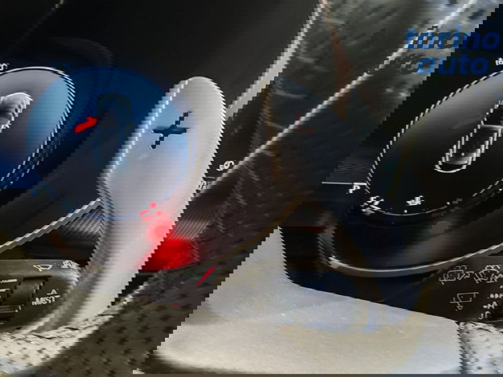 Alfa Romeo Stelvio usata a Torino (16)