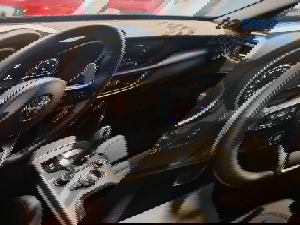 Alfa Romeo Stelvio usata a Torino (7)