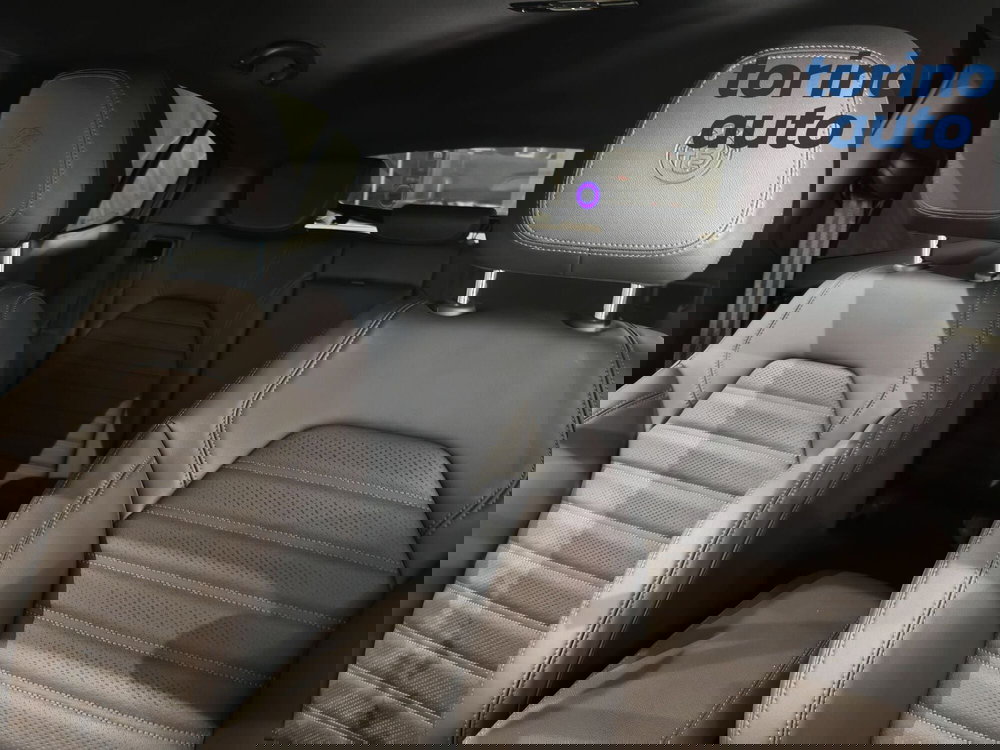 Alfa Romeo Stelvio usata a Torino (8)