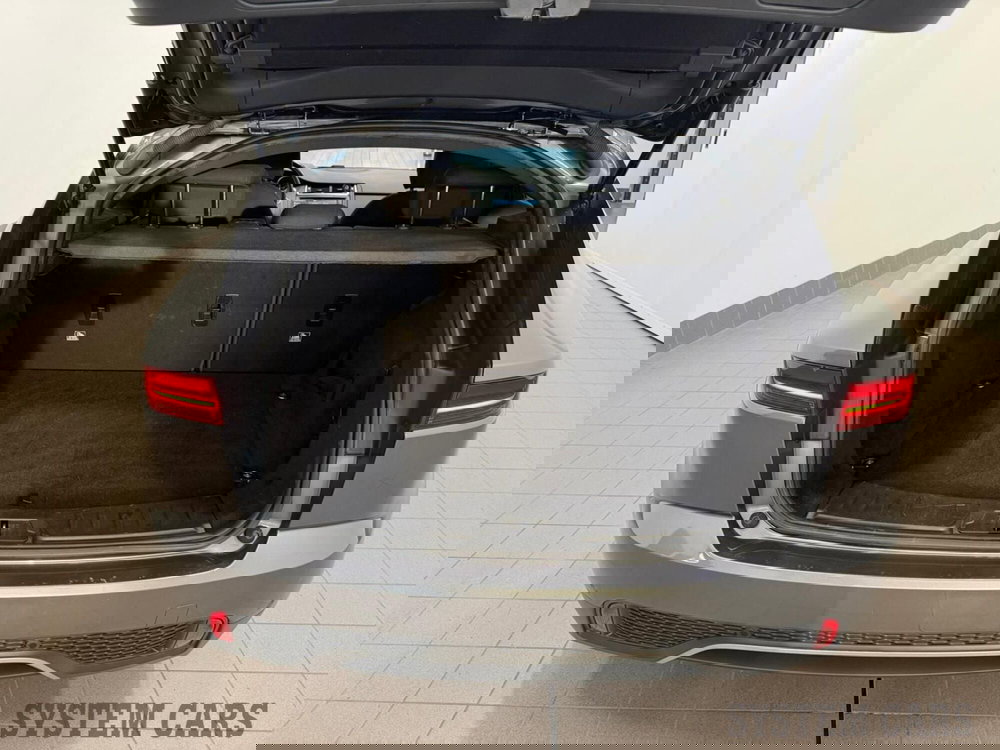 Jaguar E-Pace usata a Varese (6)