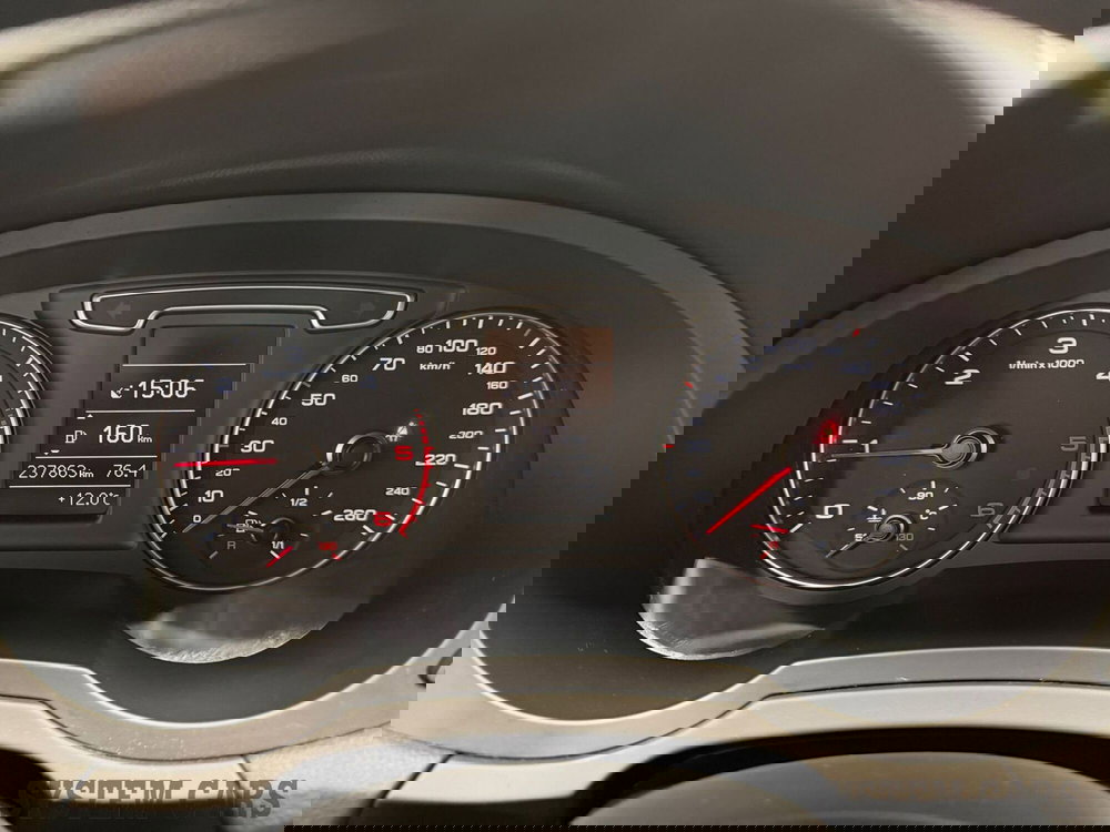 Audi Q3 usata a Varese (8)