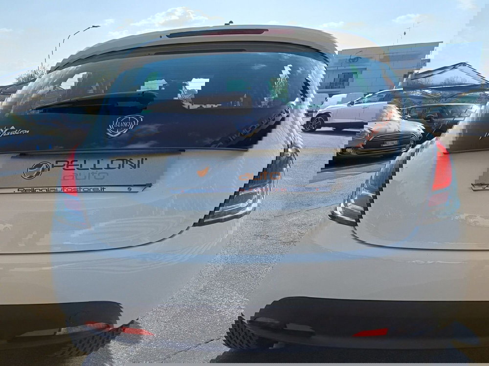 Lancia Ypsilon usata a Modena (6)