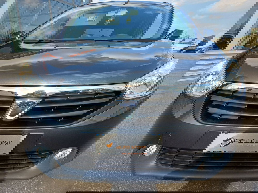 Dacia Lodgy usata a Modena (4)
