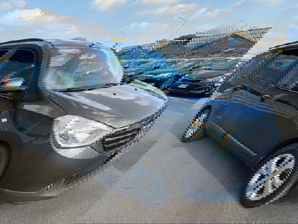 Dacia Lodgy usata a Modena (5)