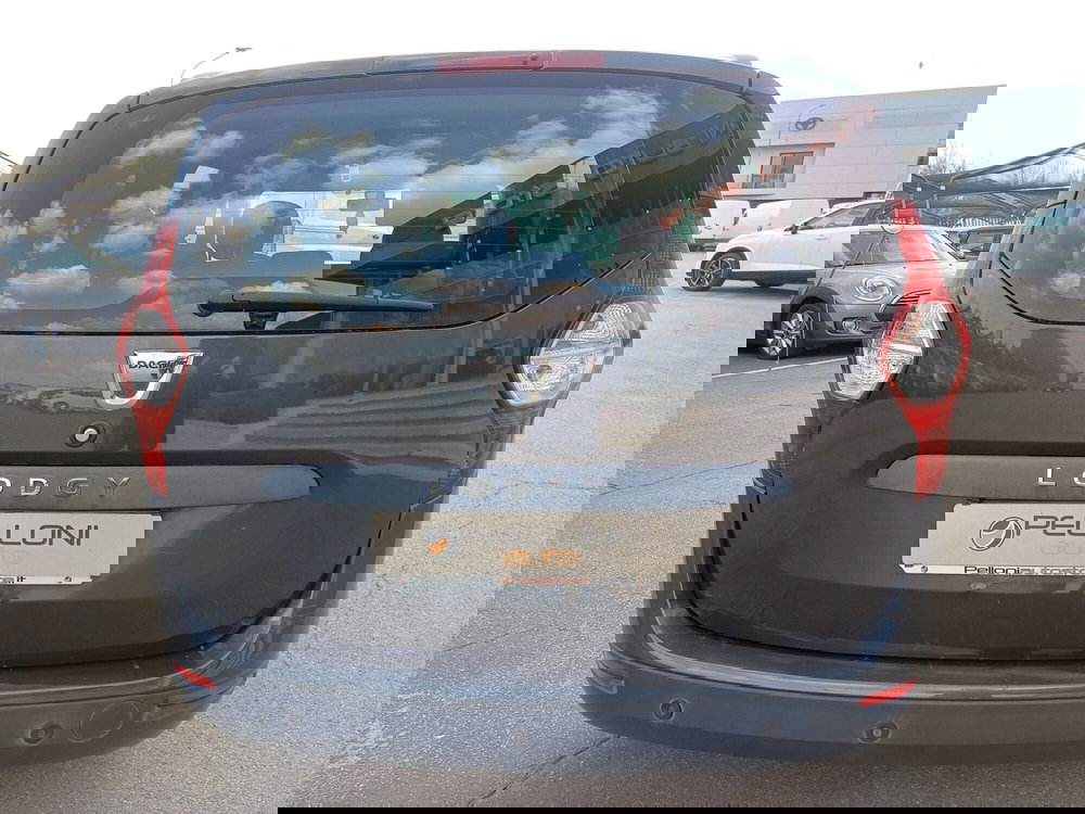 Dacia Lodgy usata a Modena (7)
