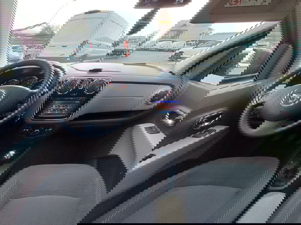 Dacia Lodgy usata a Modena (8)