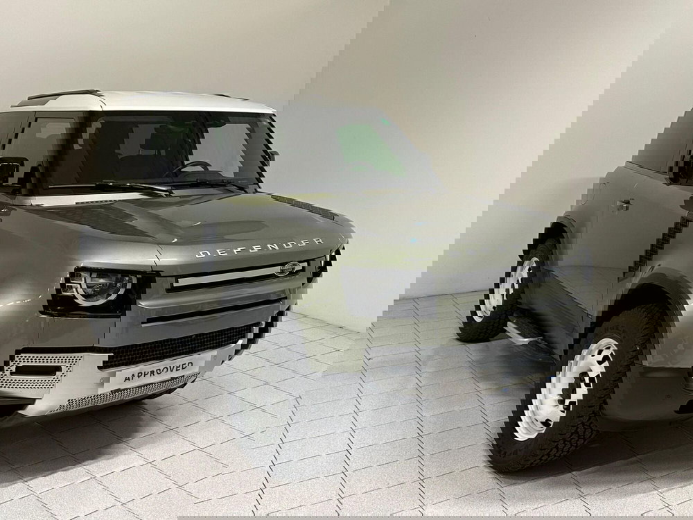 Land Rover Defender usata a Novara (17)