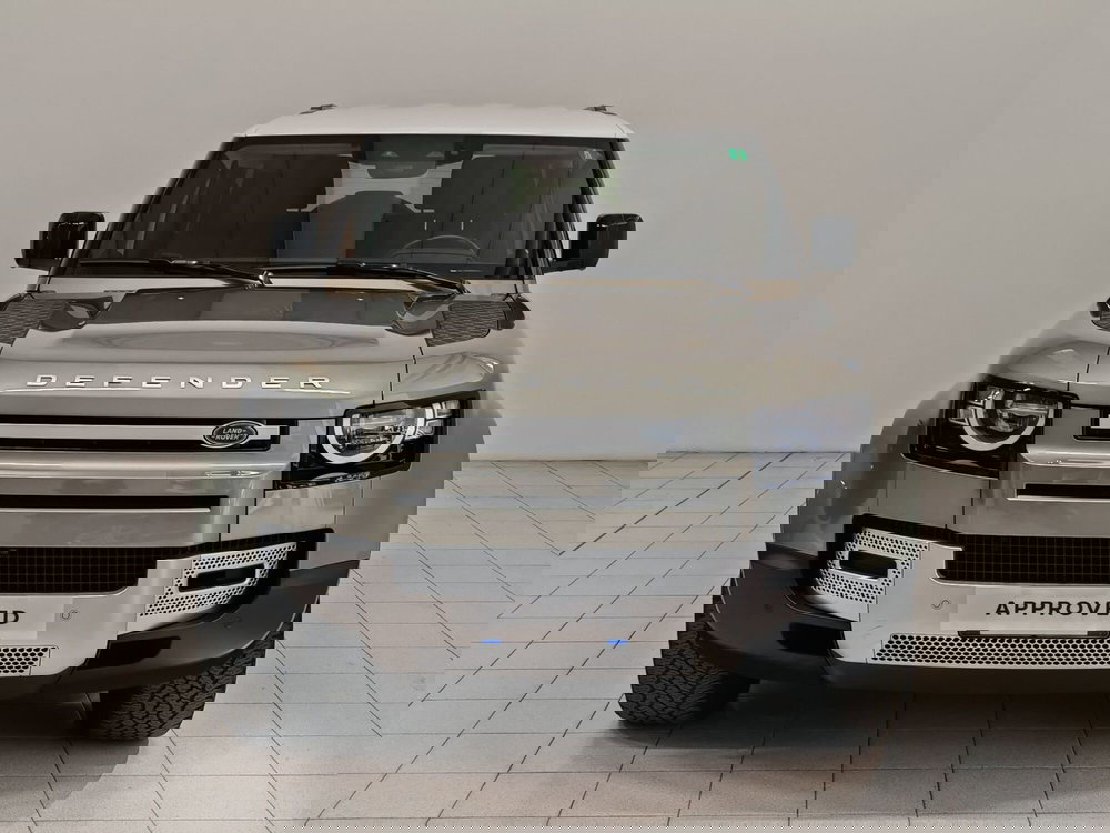 Land Rover Defender usata a Novara (8)