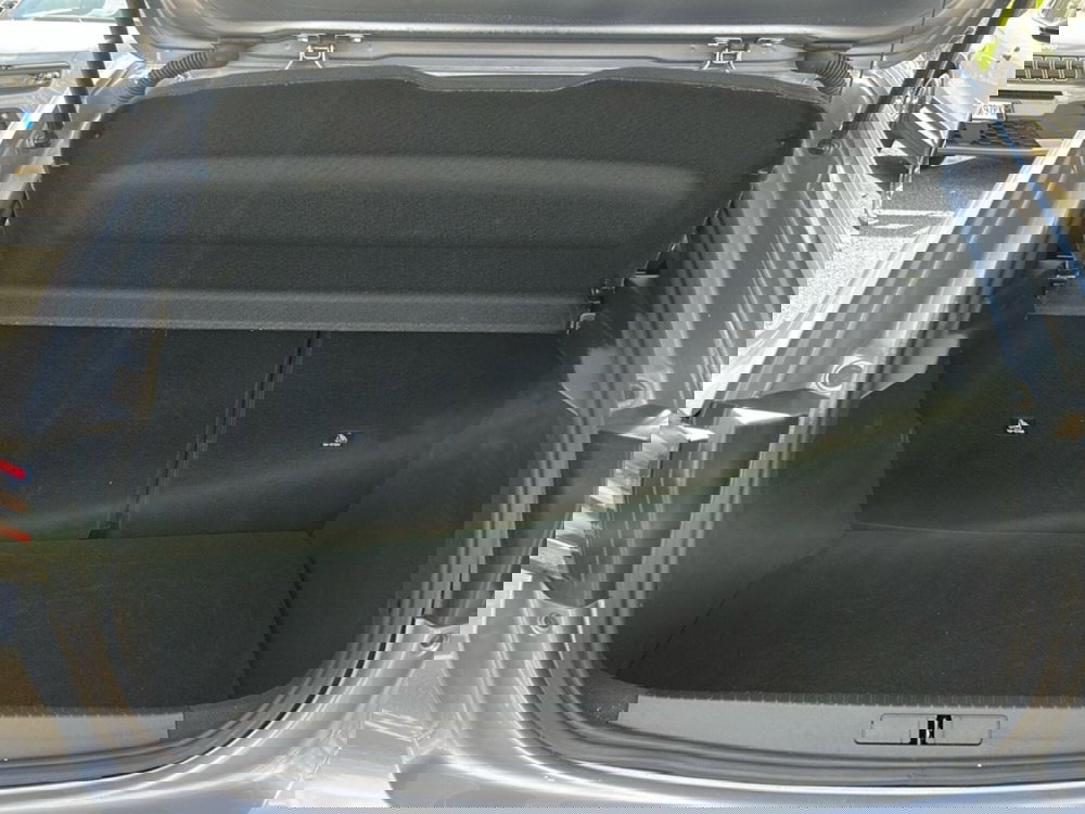 Peugeot 208 usata a Latina (11)