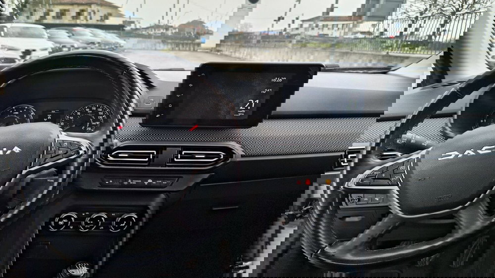 Dacia Jogger usata a Padova (10)