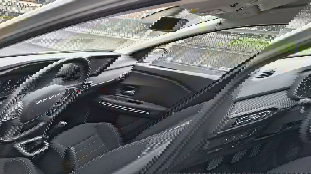 Dacia Jogger usata a Padova (9)