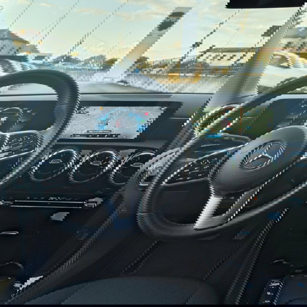 Mercedes-Benz CLA Shooting Brake usata a Padova (11)