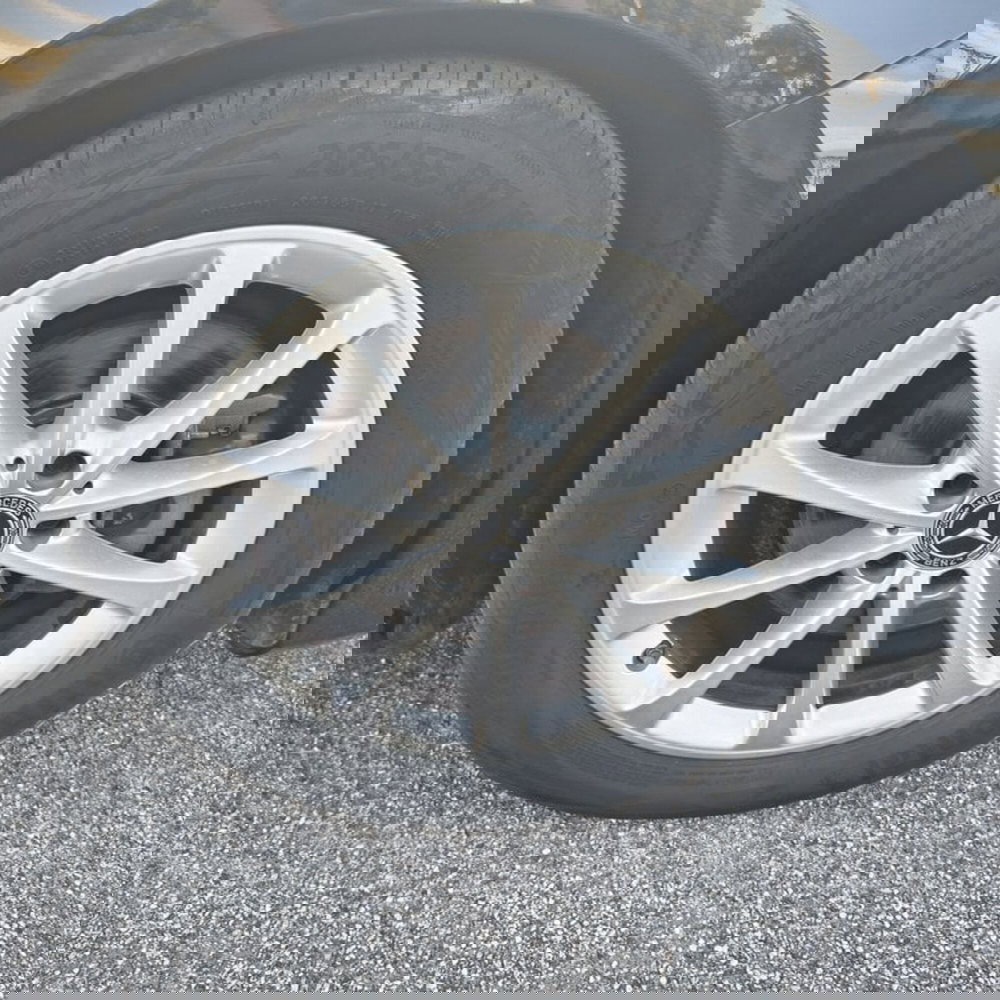 Mercedes-Benz CLA Shooting Brake usata a Padova (9)