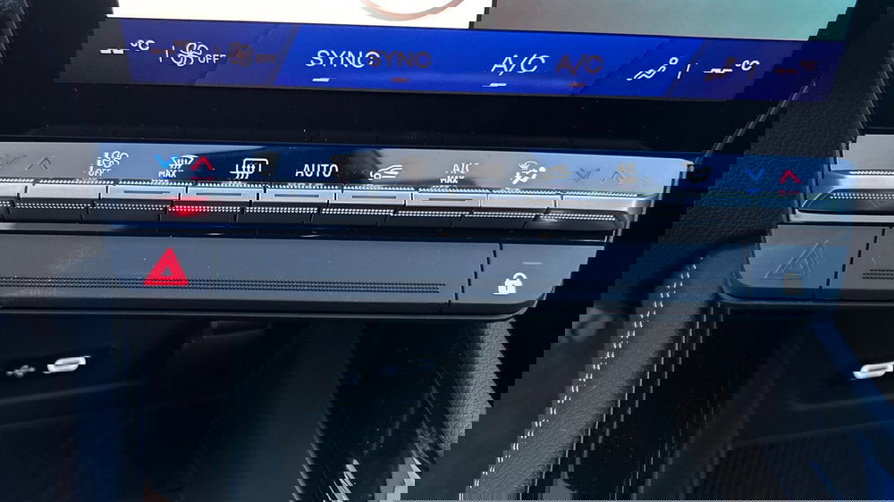 Renault Rafale nuova a Padova (11)