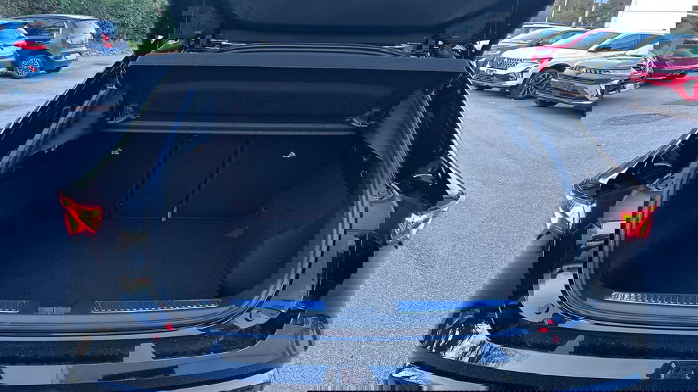 Renault Rafale nuova a Padova (15)