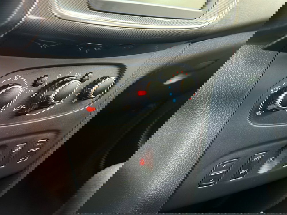 Dacia Sandero usata a Roma (19)