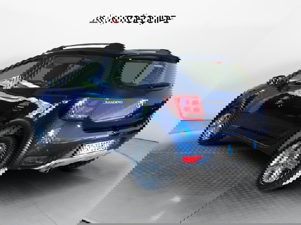 Dacia Sandero usata a Roma (3)