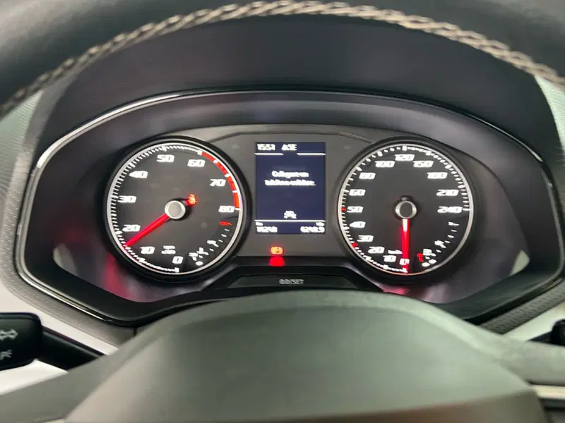 SEAT Arona usata a Roma (18)