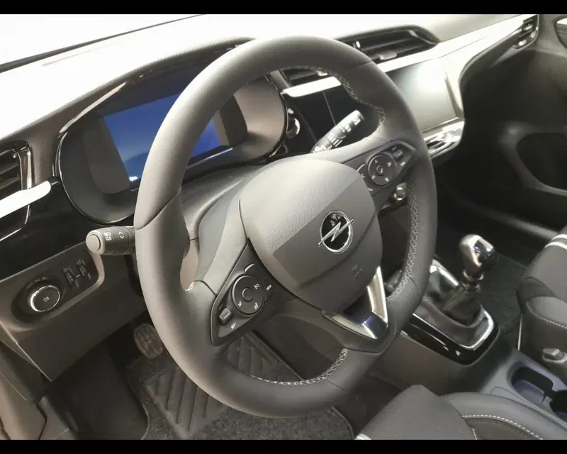 Opel Corsa nuova a Alessandria (10)