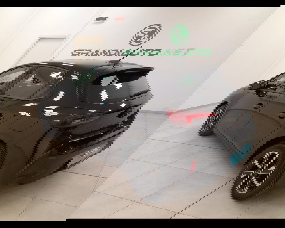 Opel Corsa nuova a Alessandria (4)