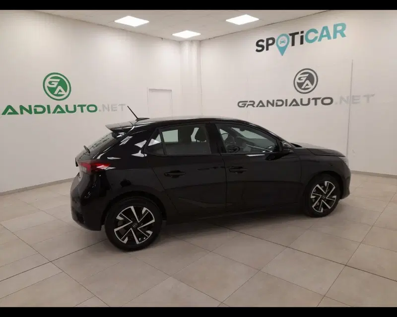 Opel Corsa nuova a Alessandria (7)