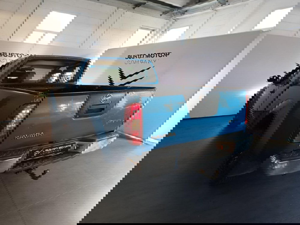 Nissan Navara usata a Varese (4)