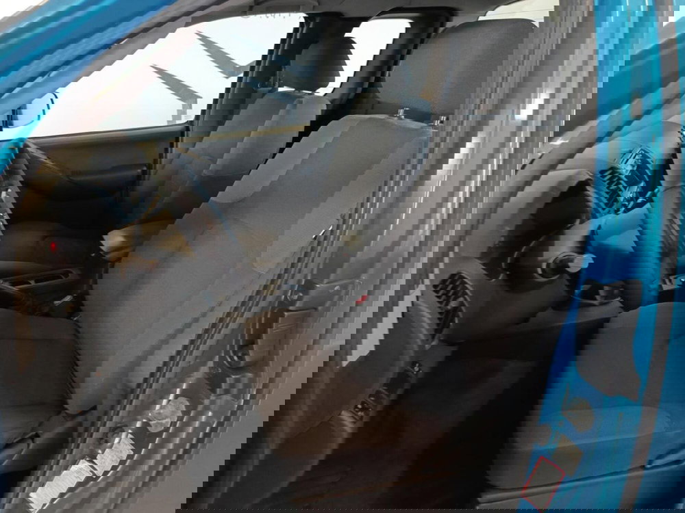 Nissan Navara usata a Varese (8)