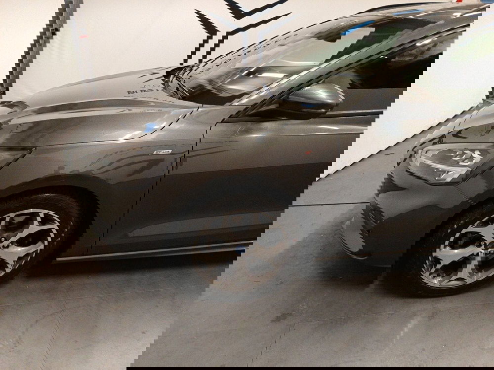 Ford Focus Station Wagon usata a Varese (7)