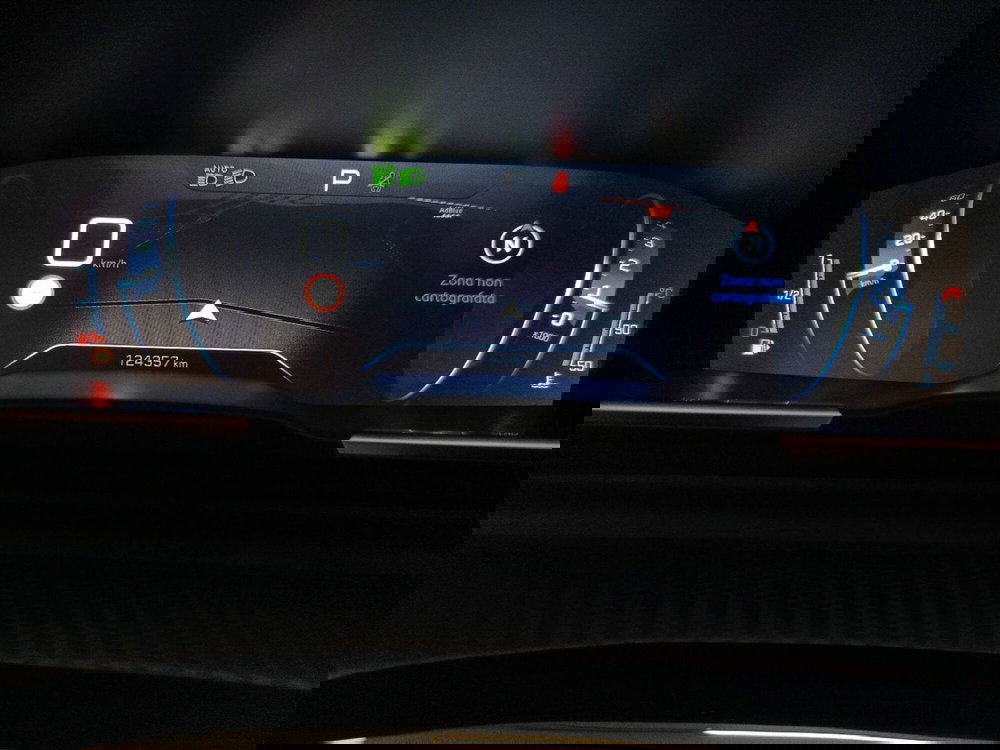 Peugeot 508 SW usata a Varese (12)