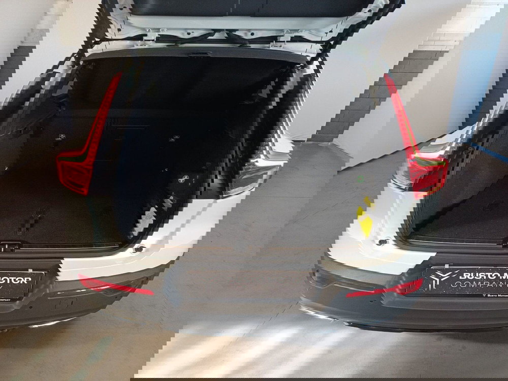 Volvo XC40 usata a Varese (10)