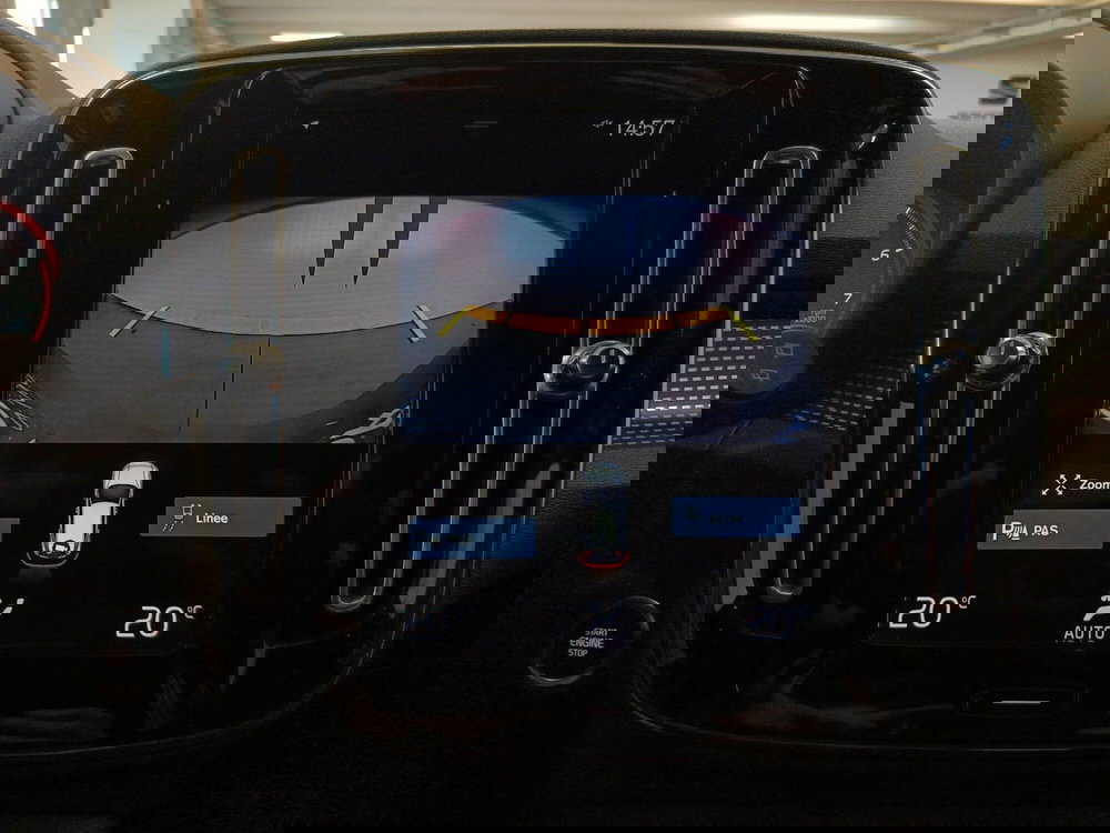 Volvo XC40 usata a Varese (14)